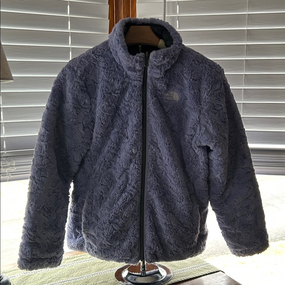 The North Face Reversible Lavender Fleece Jacket/zippered pockets.